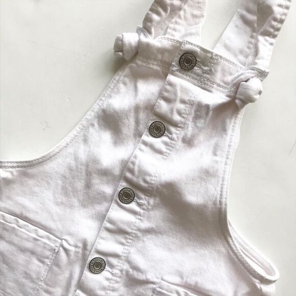 Babygap White knot straps denim shortalls EUC 2T - Picture 2 of 4